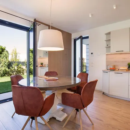 Apartamento Petra With Pool Lazise