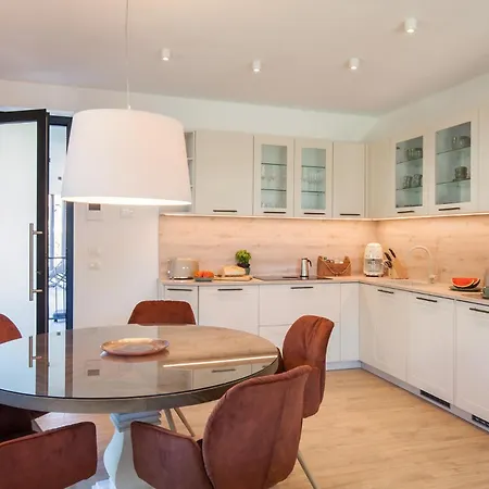 Petra With Pool Lazise