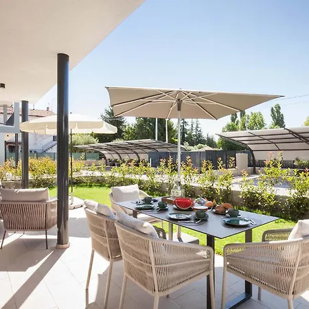 Apartamento Petra With Pool